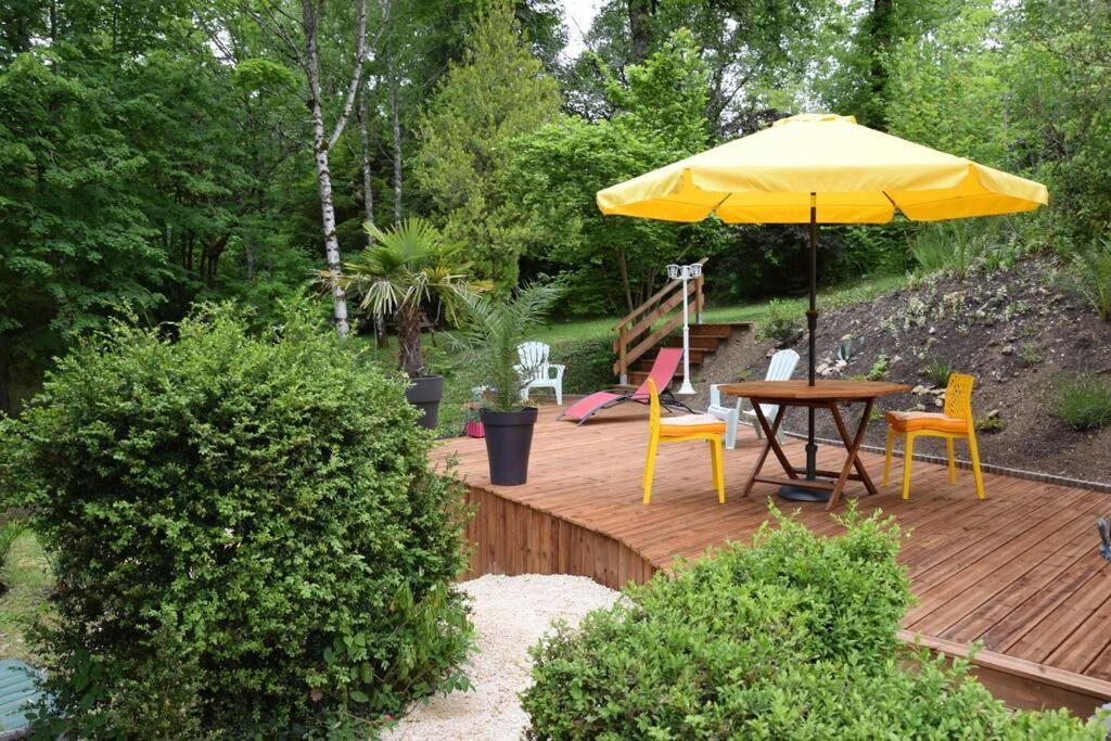Gite Recent Au Calme Entre Champs Et Forets Perigord Vert Grand Brassac Exterior foto